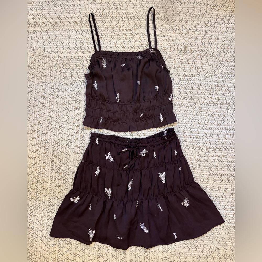 Glassons White and Purple Mini Bubble Skirt